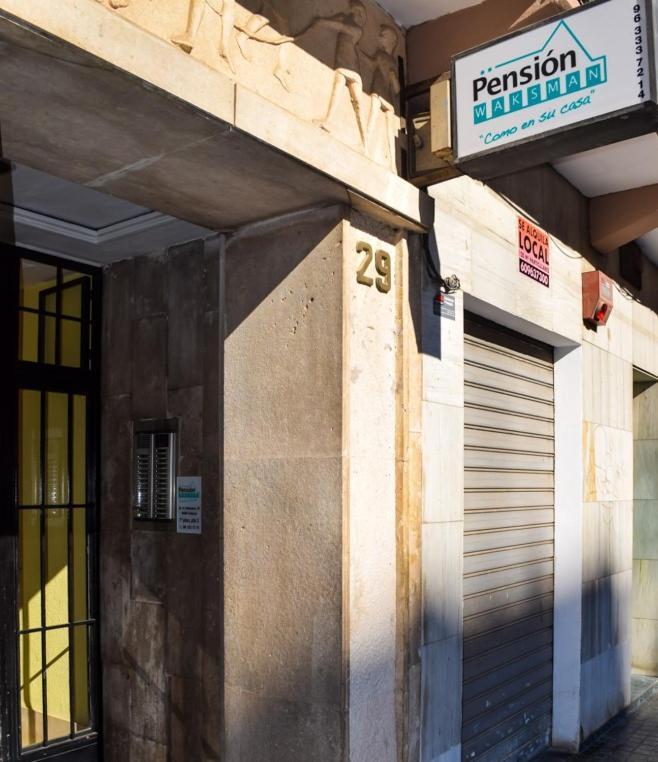 Pension Waksman Valencia Exteriör bild